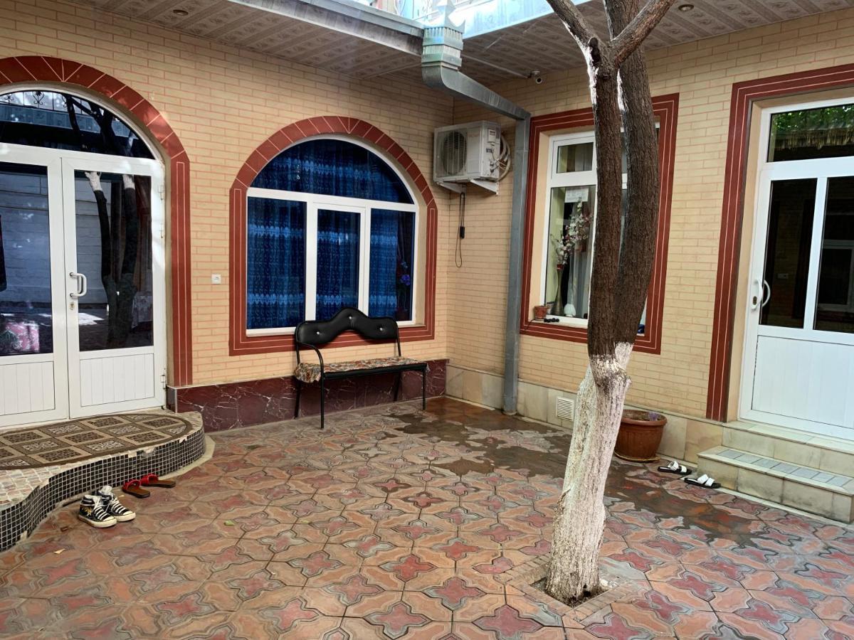 Muharram Homestay In The Neighborhood Of The Registan Square, 家族 ゲストハウス Samarkand Exterior photo