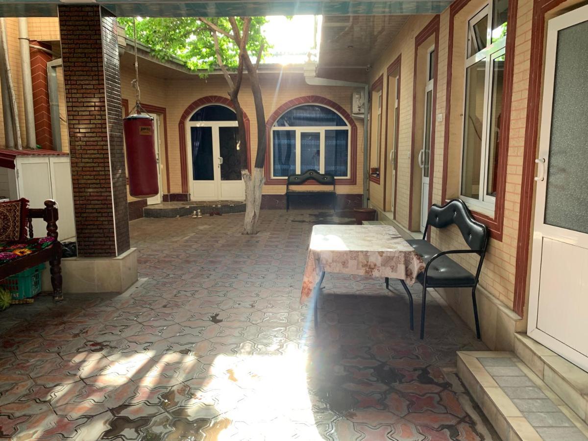 Muharram Homestay In The Neighborhood Of The Registan Square, 家族 ゲストハウス Samarkand Exterior photo