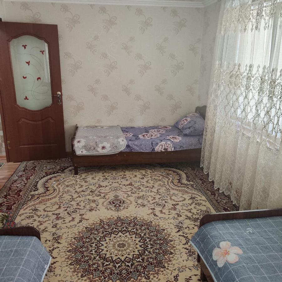 Muharram Homestay In The Neighborhood Of The Registan Square, 家族 ゲストハウス Samarkand Exterior photo