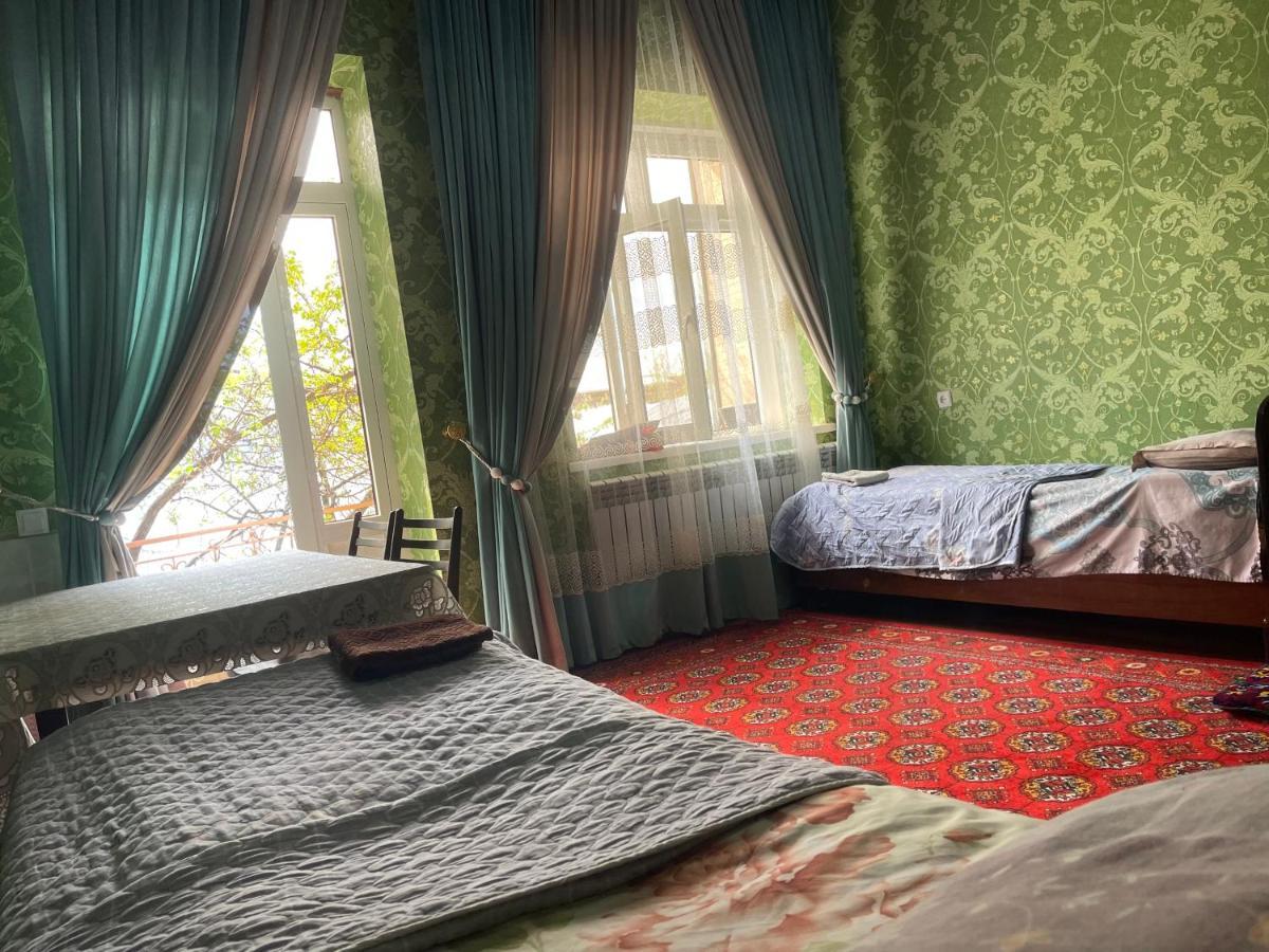 Muharram Homestay In The Neighborhood Of The Registan Square, 家族 ゲストハウス Samarkand Exterior photo